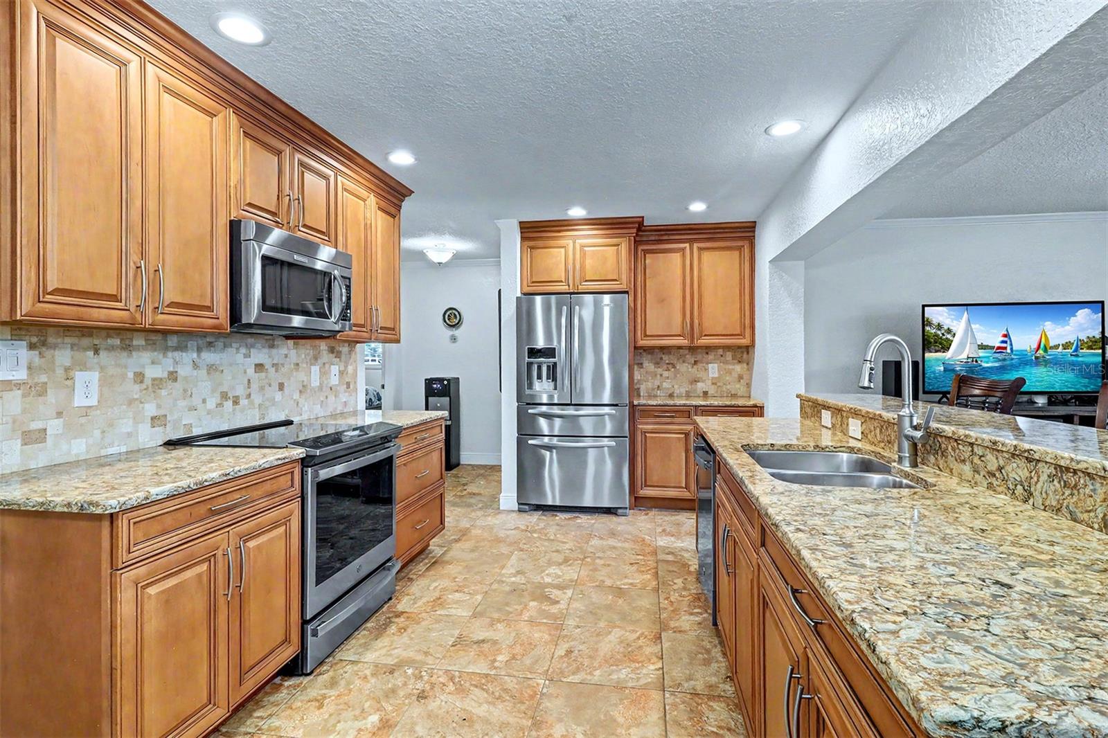 4948 97th Way N Property Photo 11