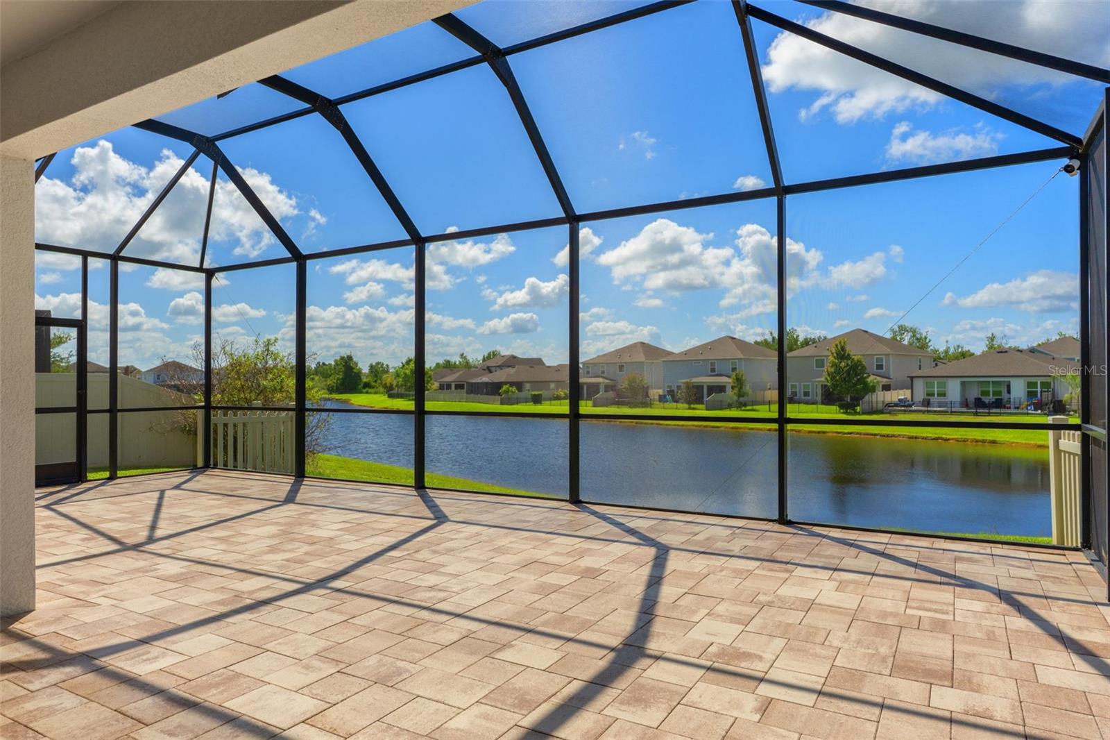 30908 Parrot Reef Ct Property Photo 3