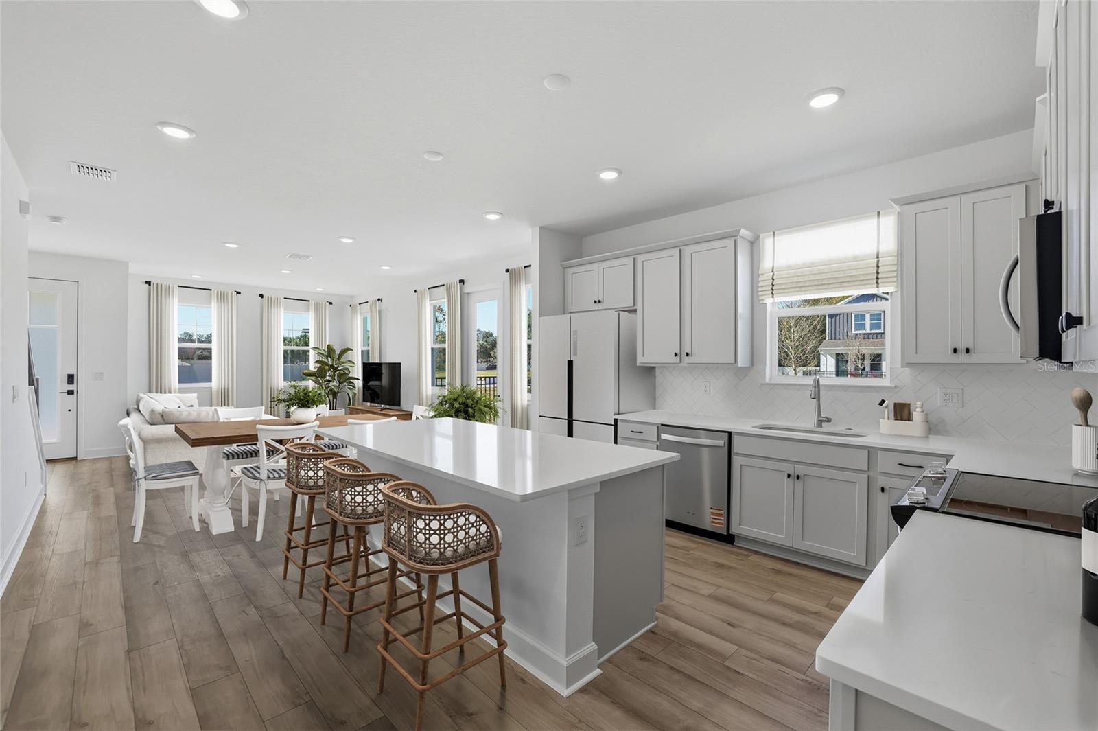 2015 Amelia Bay Pl Property Photo 9