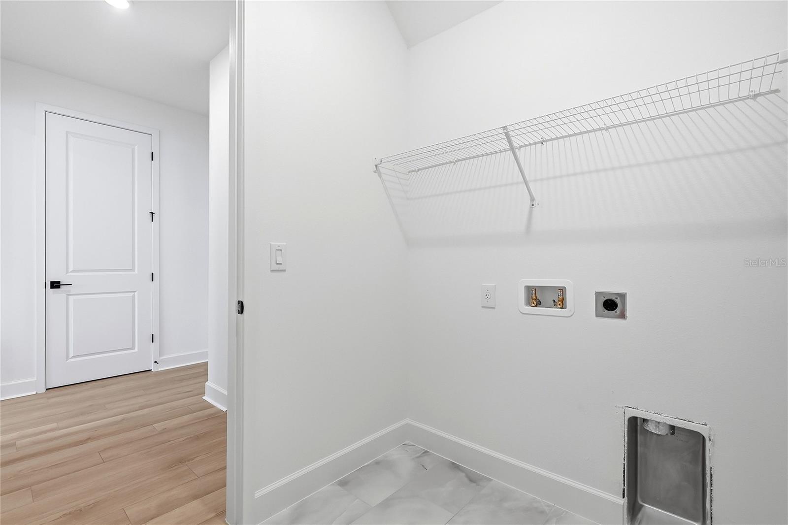 2015 Amelia Bay Pl Property Photo 22