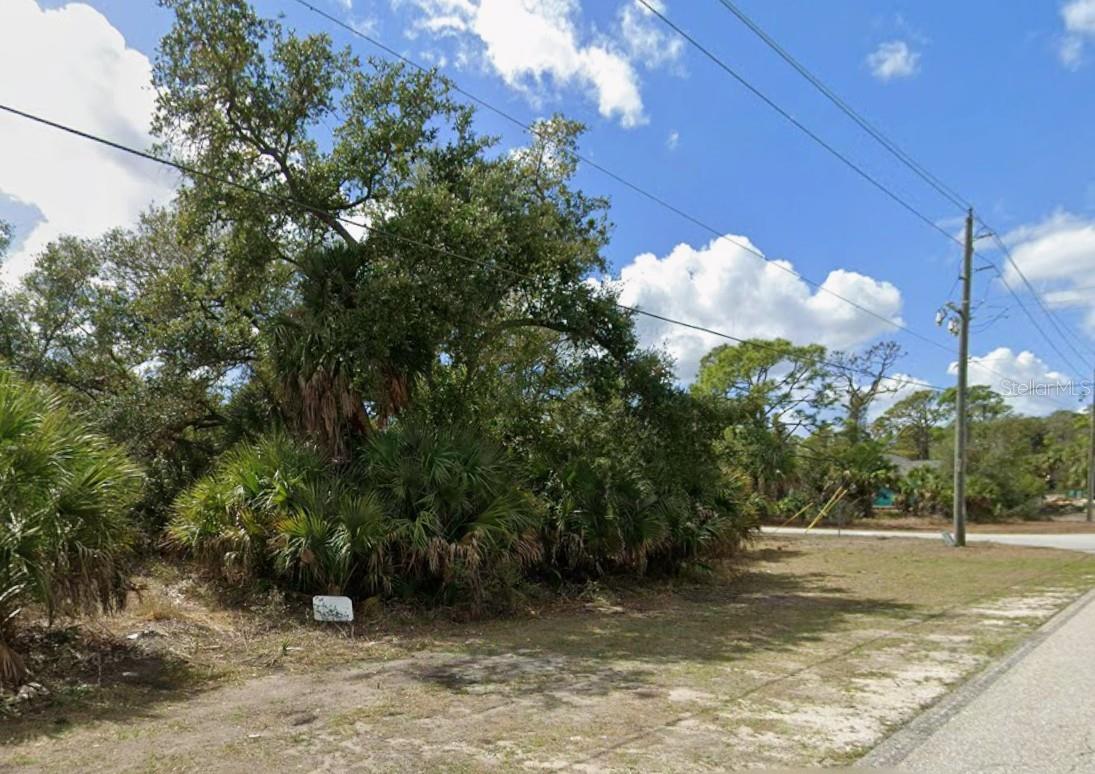 15507 CHAMBERLAIN ST Property Photo 1