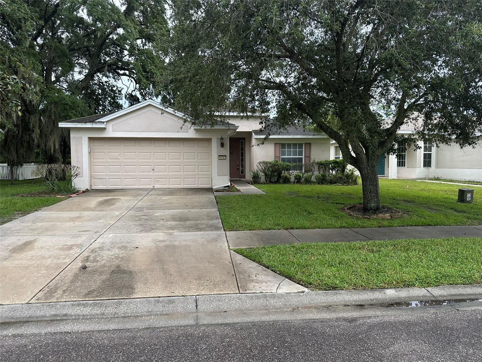 14757 WAKE ROBIN DR Property Photo 1