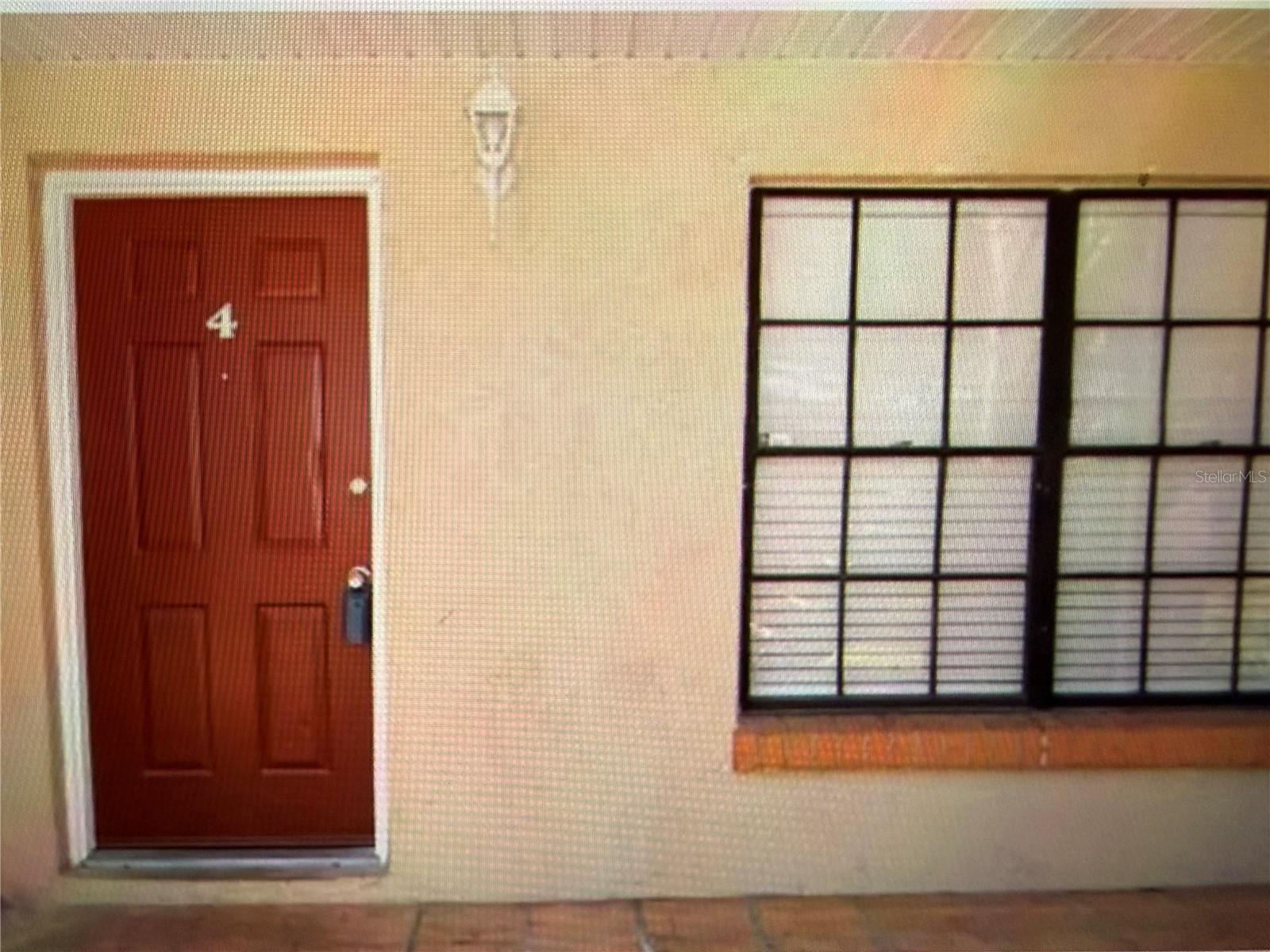 21038 Voyager Blvd #4 Property Photo 1