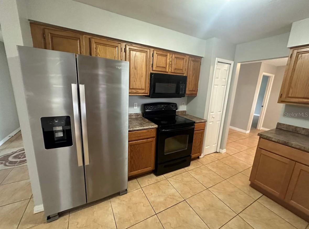 1746 Meredith Ave Property Photo 3