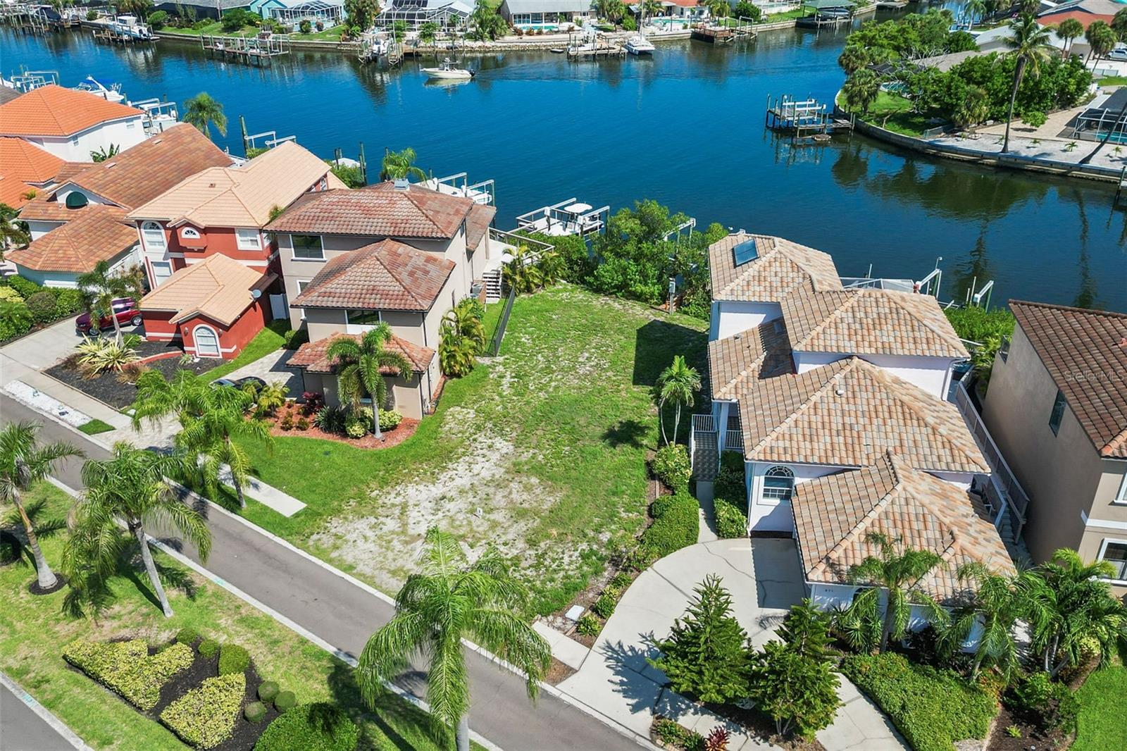 873 Symphony Isles Blvd Property Photo 1