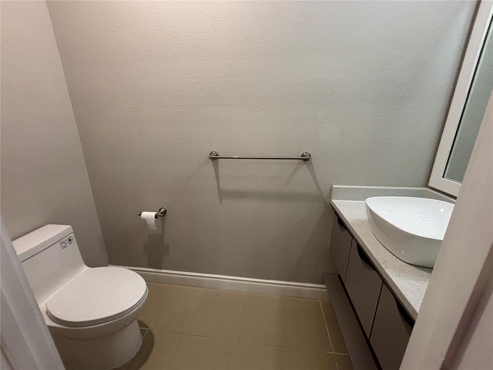 2045 Greenbriar Ter Property Photo 6