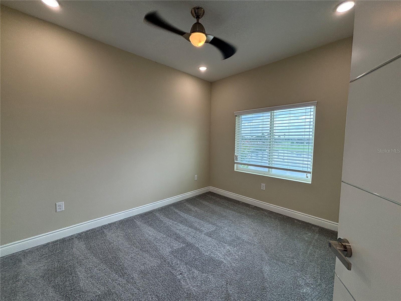 2045 Greenbriar Ter Property Photo 24