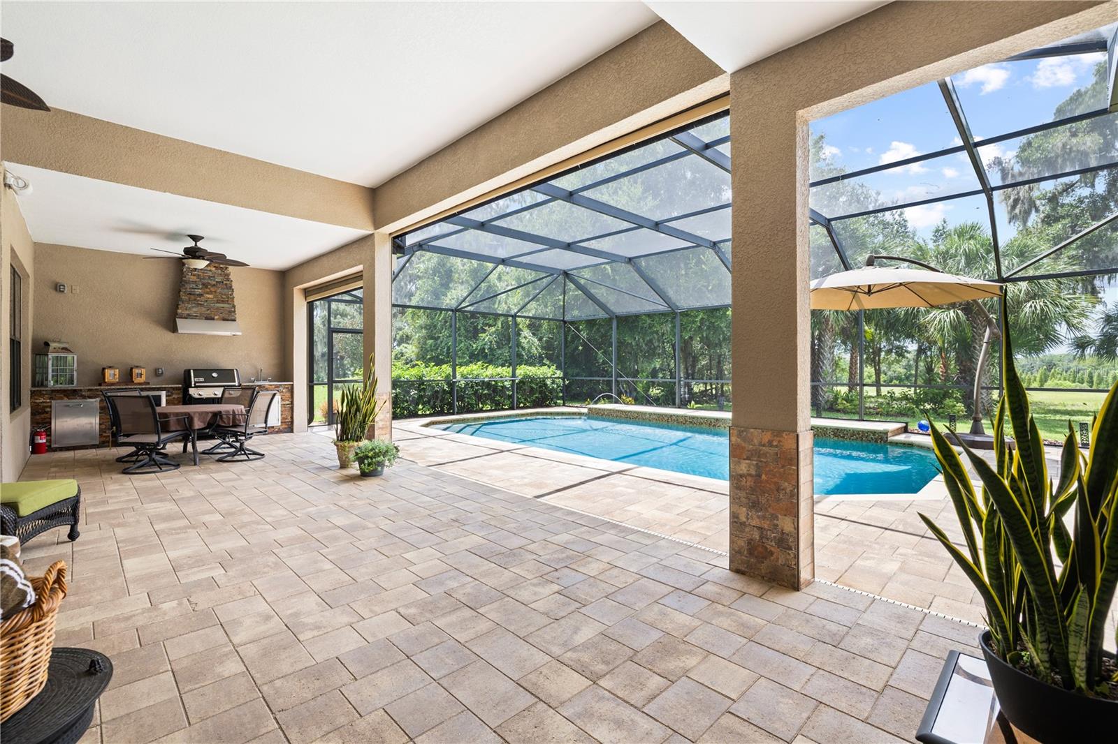15431 Starling Crossing Dr Property Photo 56