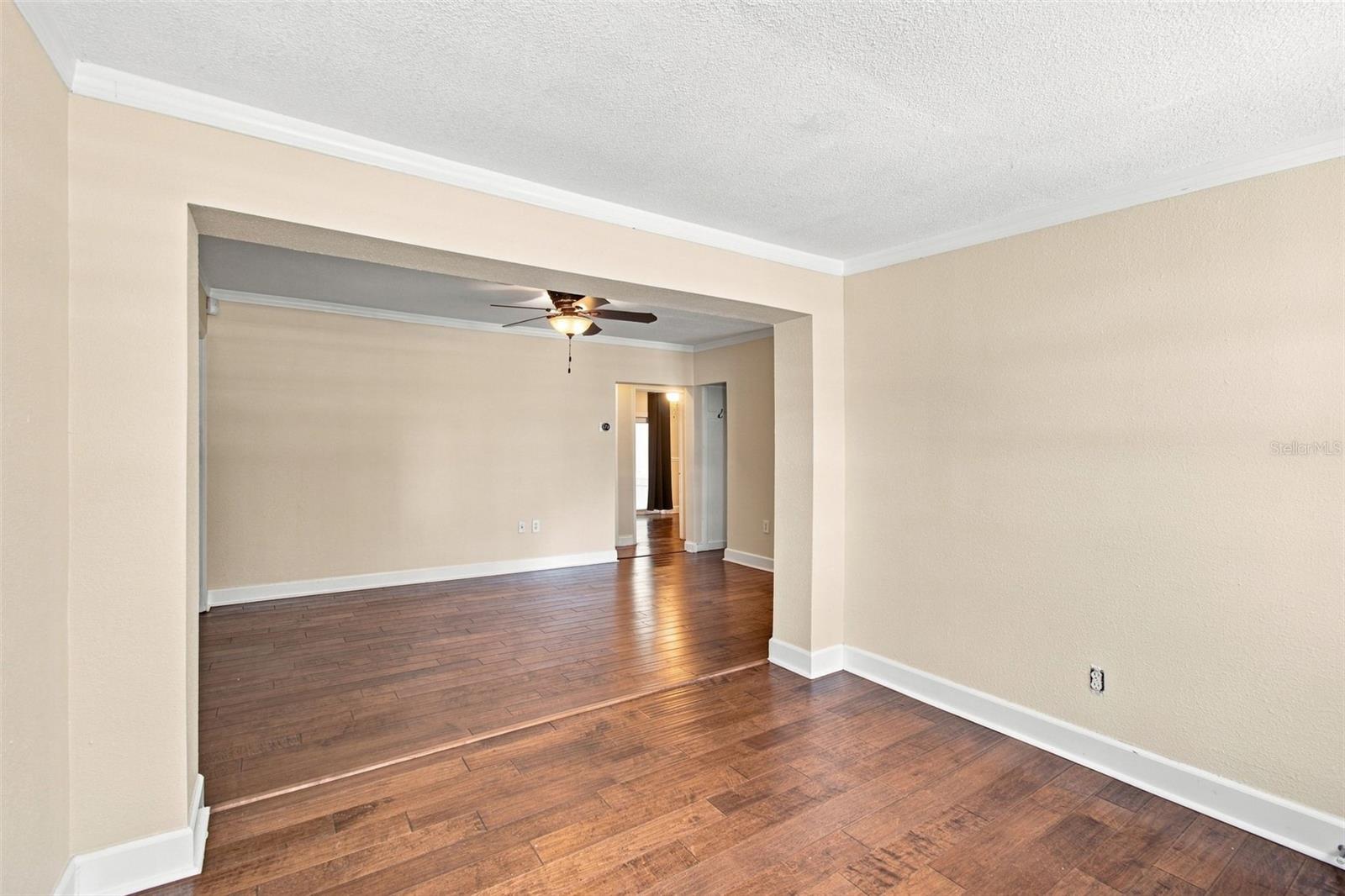 805 W Braddock St #a Property Photo 4