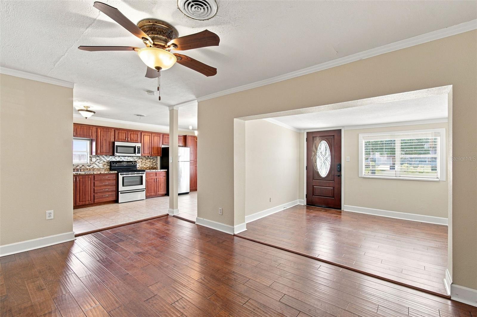 805 W Braddock St #a Property Photo 7