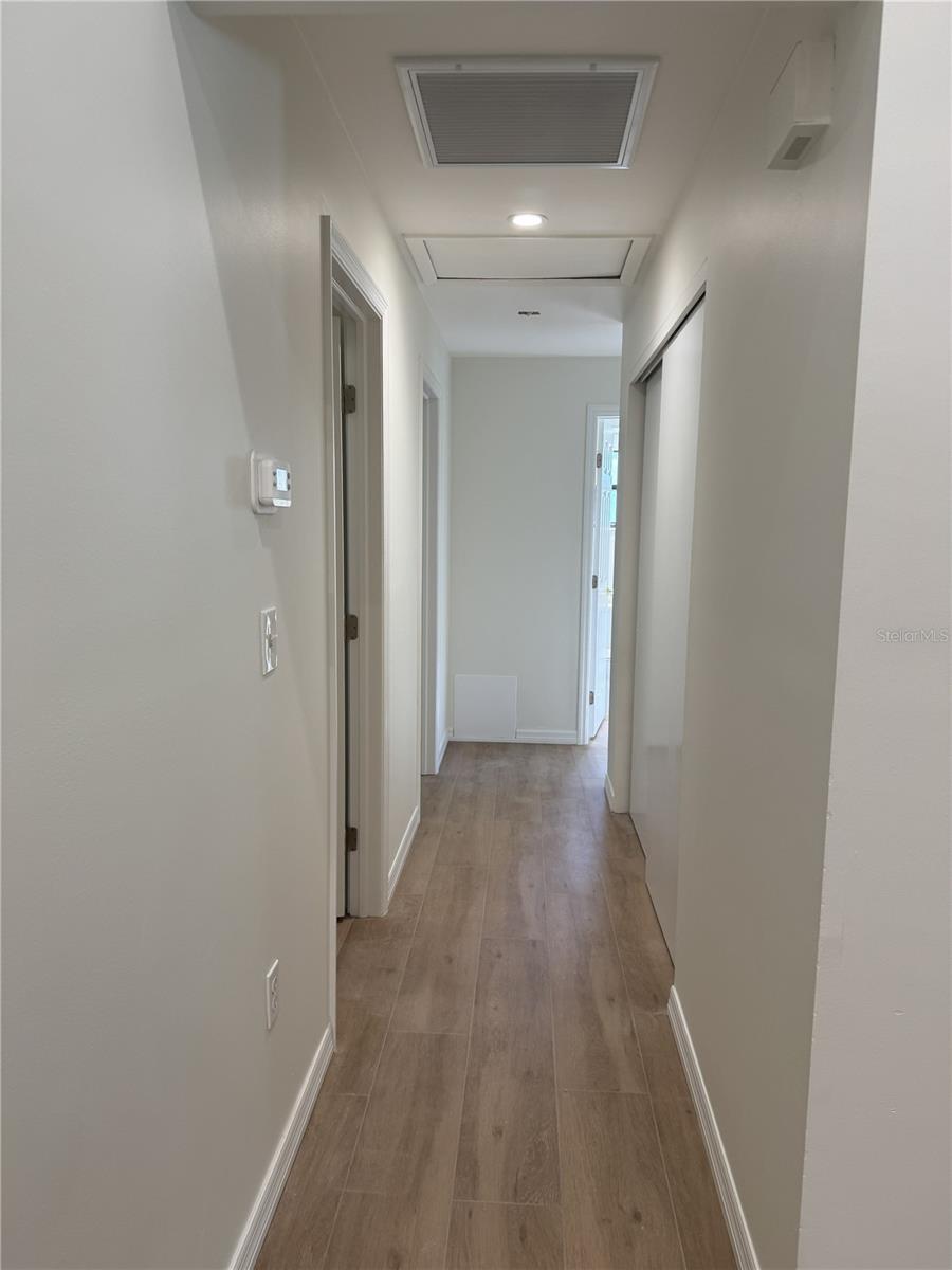 217 S Spring Blvd Property Photo 8