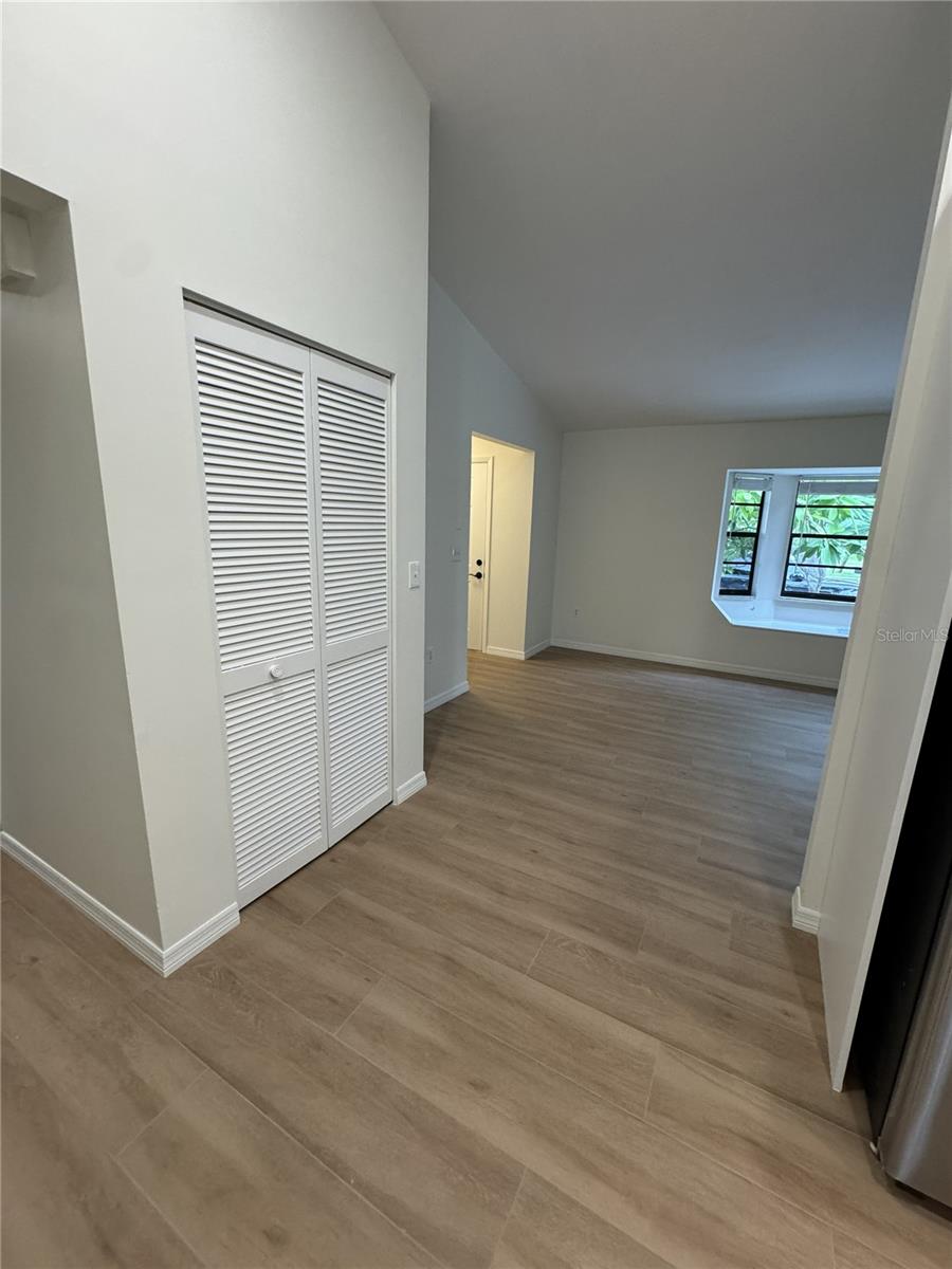217 S Spring Blvd Property Photo 13