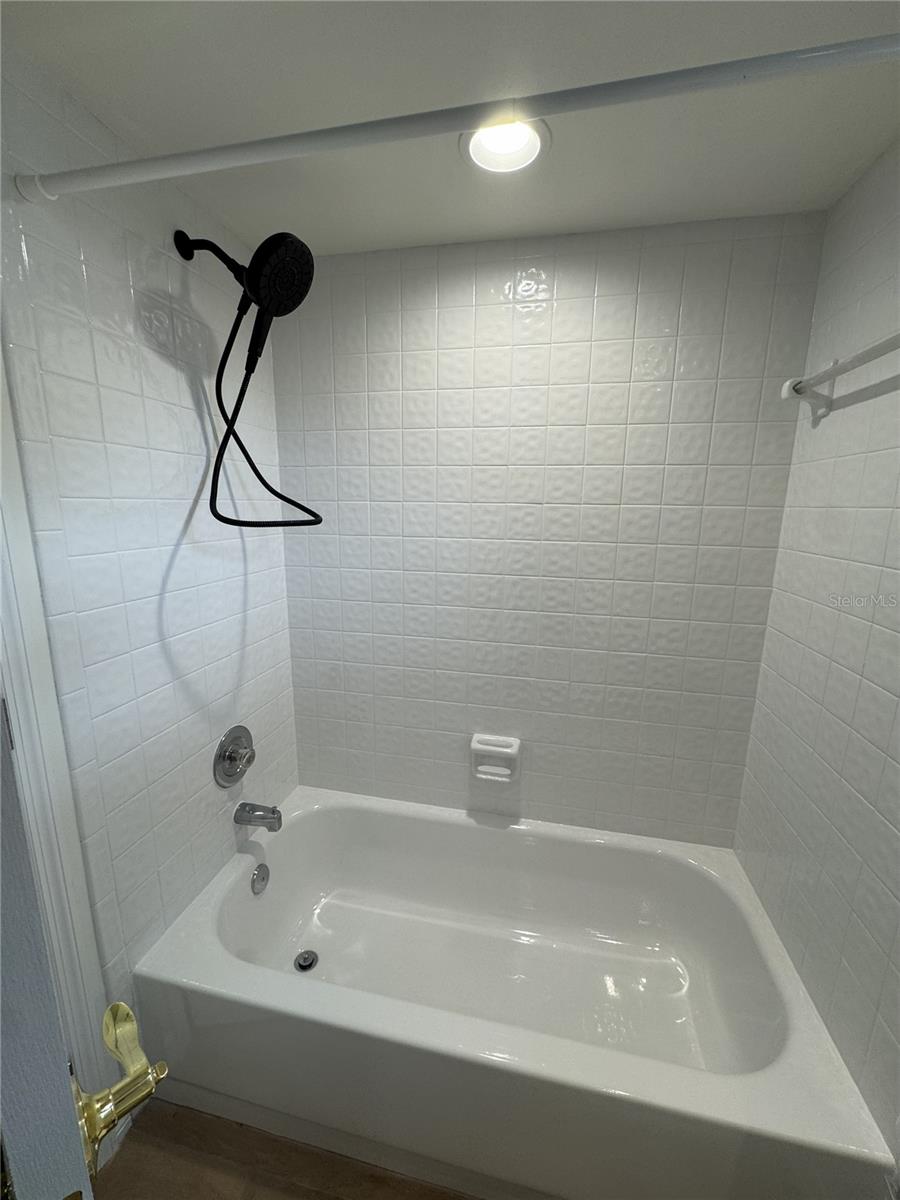 217 S Spring Blvd Property Photo 17