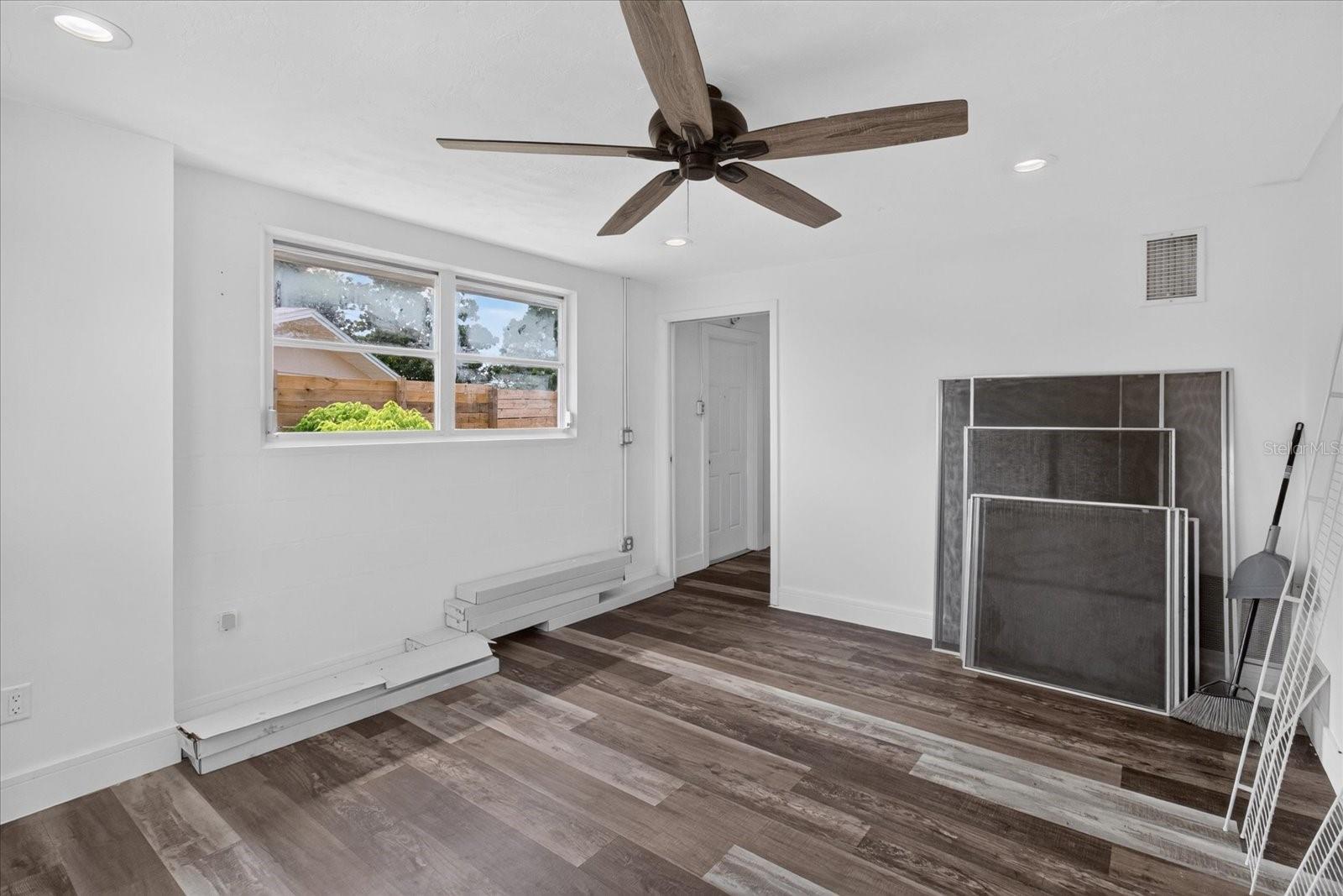 7731 Bracken Dr Property Photo 34
