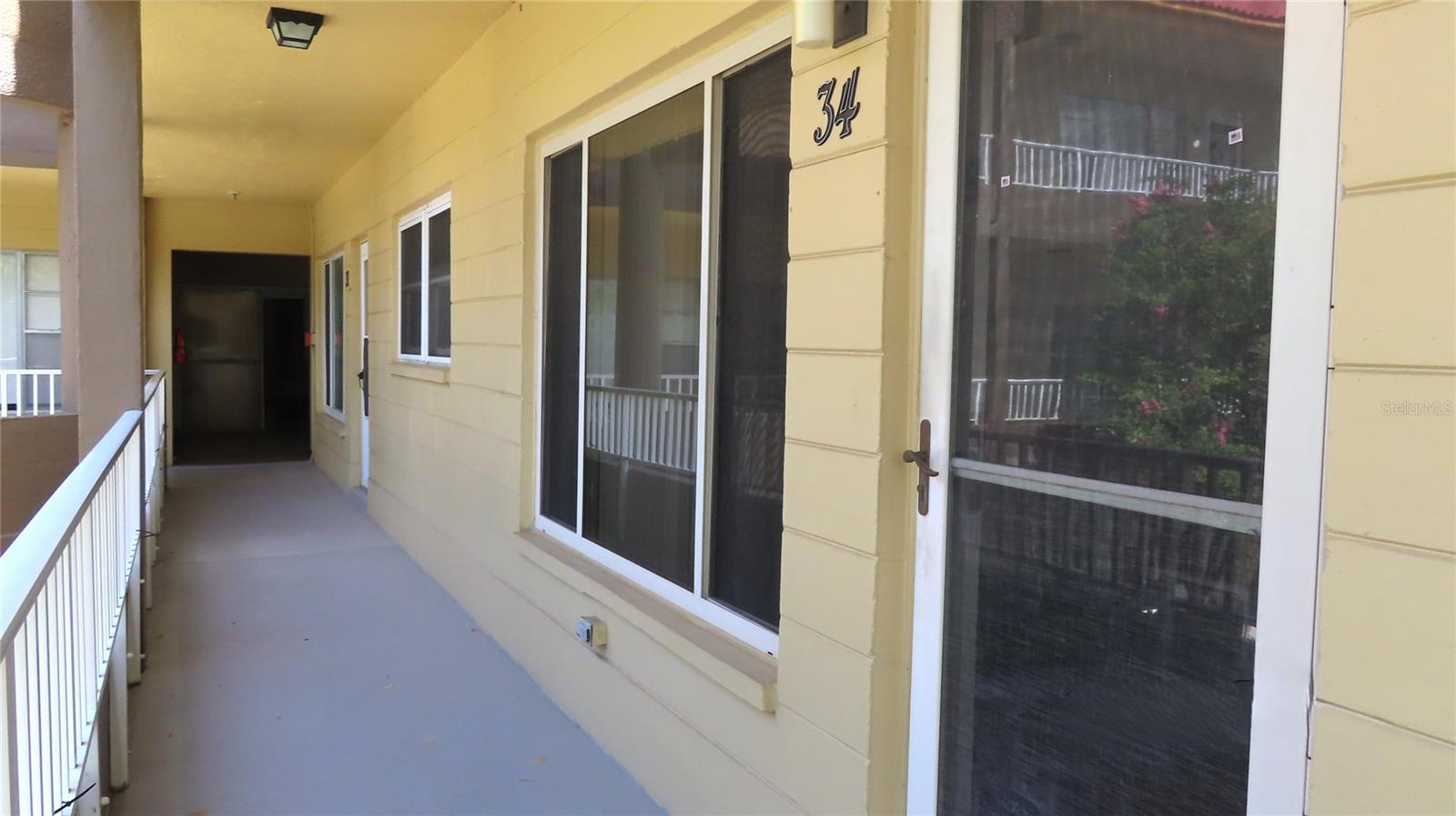 2402 Ecuadorian Way #34 Property Photo 2