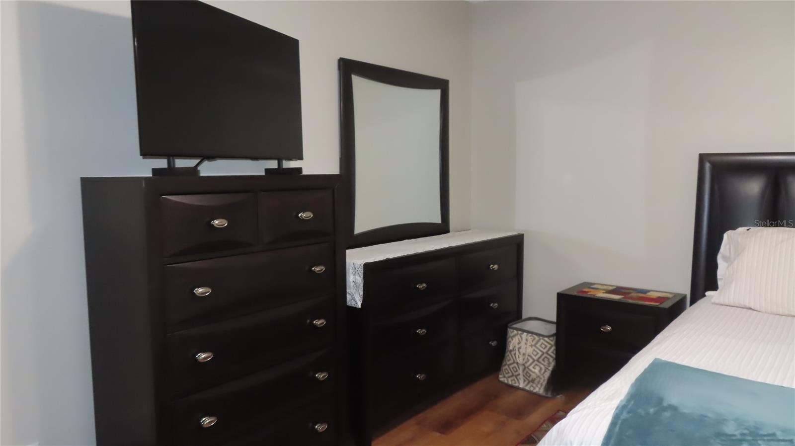 2402 Ecuadorian Way #34 Property Photo 23