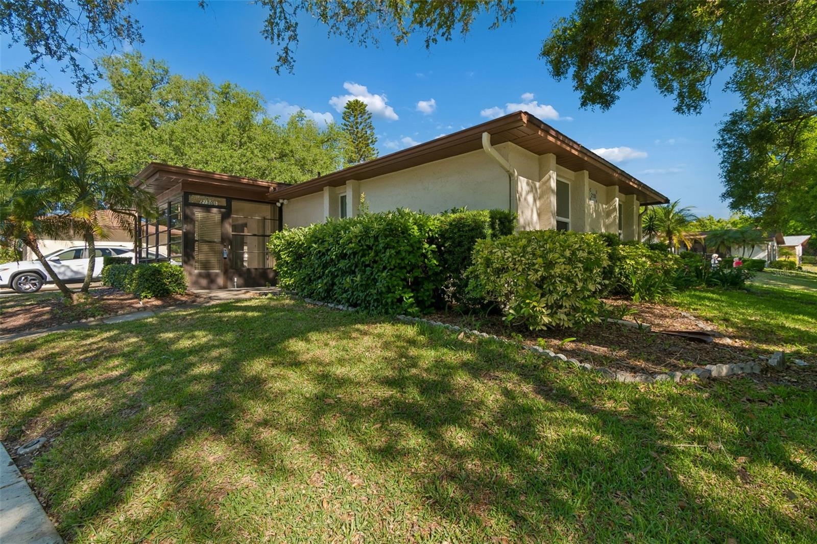 2150 Shelly Dr #b Property Photo 1