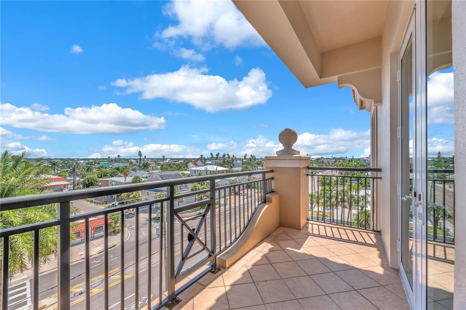 16300 Gulf Blvd #500a Property Photo 43