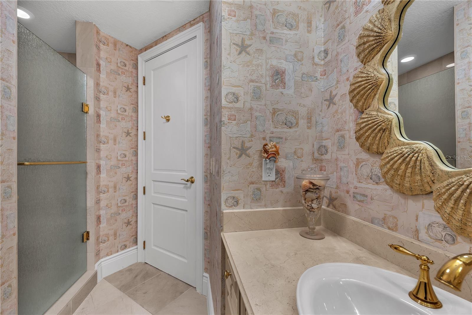16300 Gulf Blvd #500a Property Photo 47
