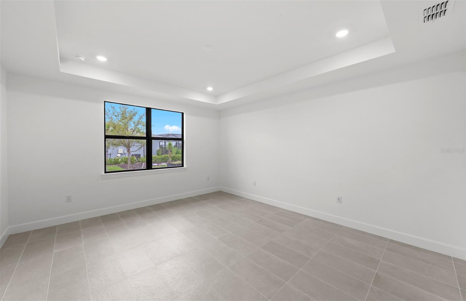 10827 Sun Drop St Property Photo 19