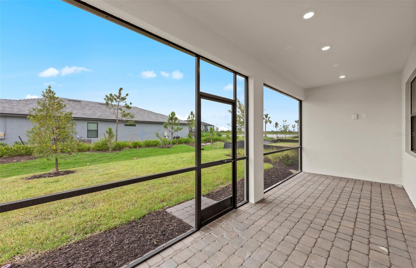 10827 Sun Drop St Property Photo 24