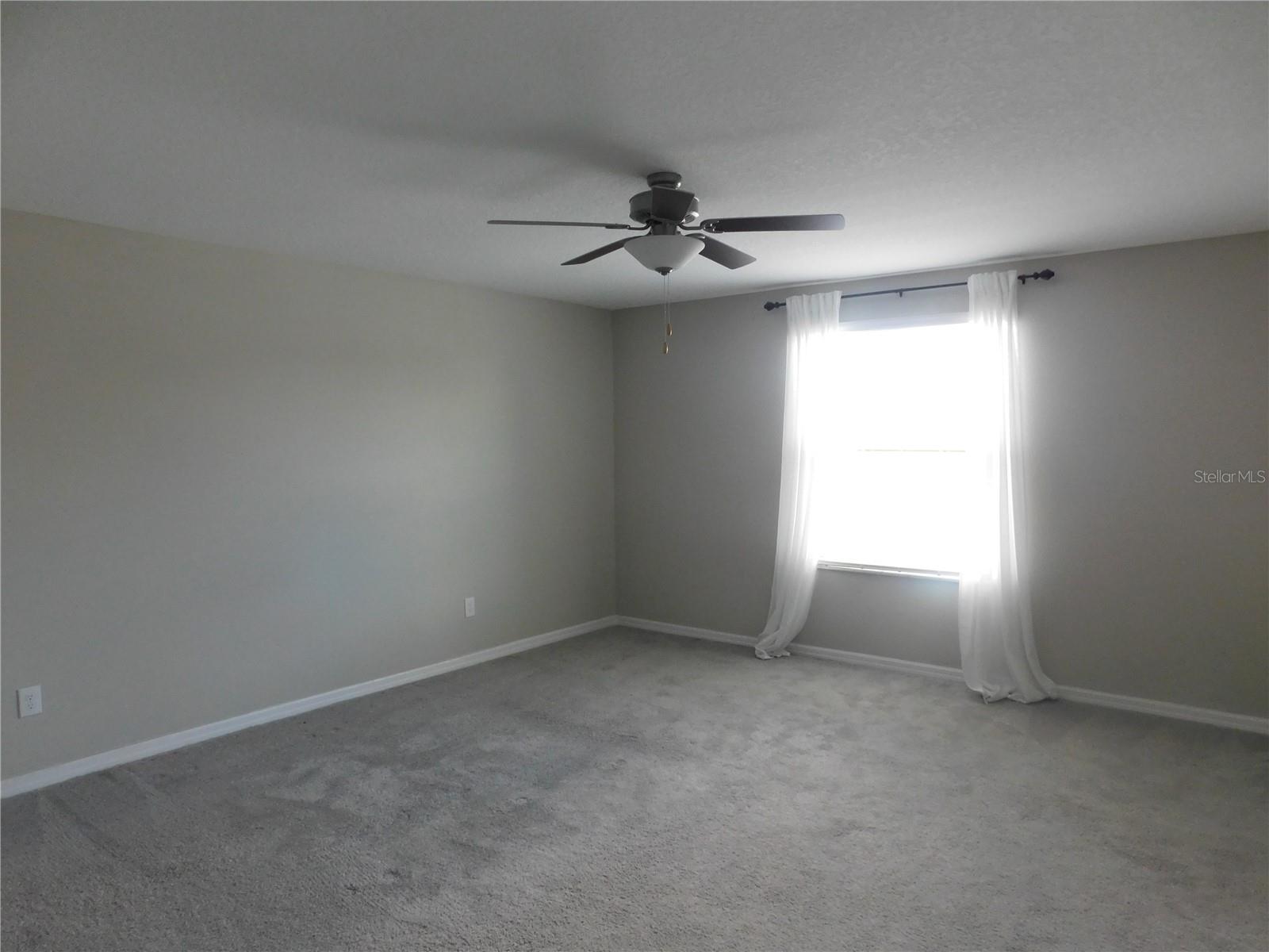 238 Argyll Dr Property Photo 8