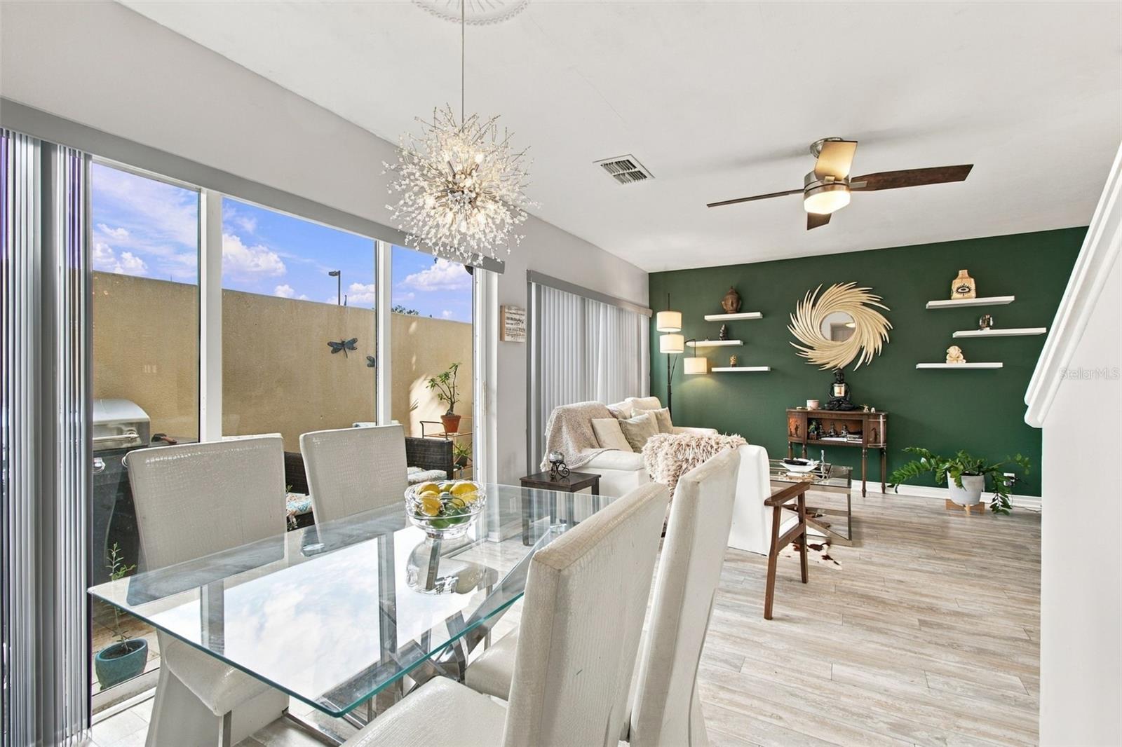 836 Padua Ln Property Photo 10