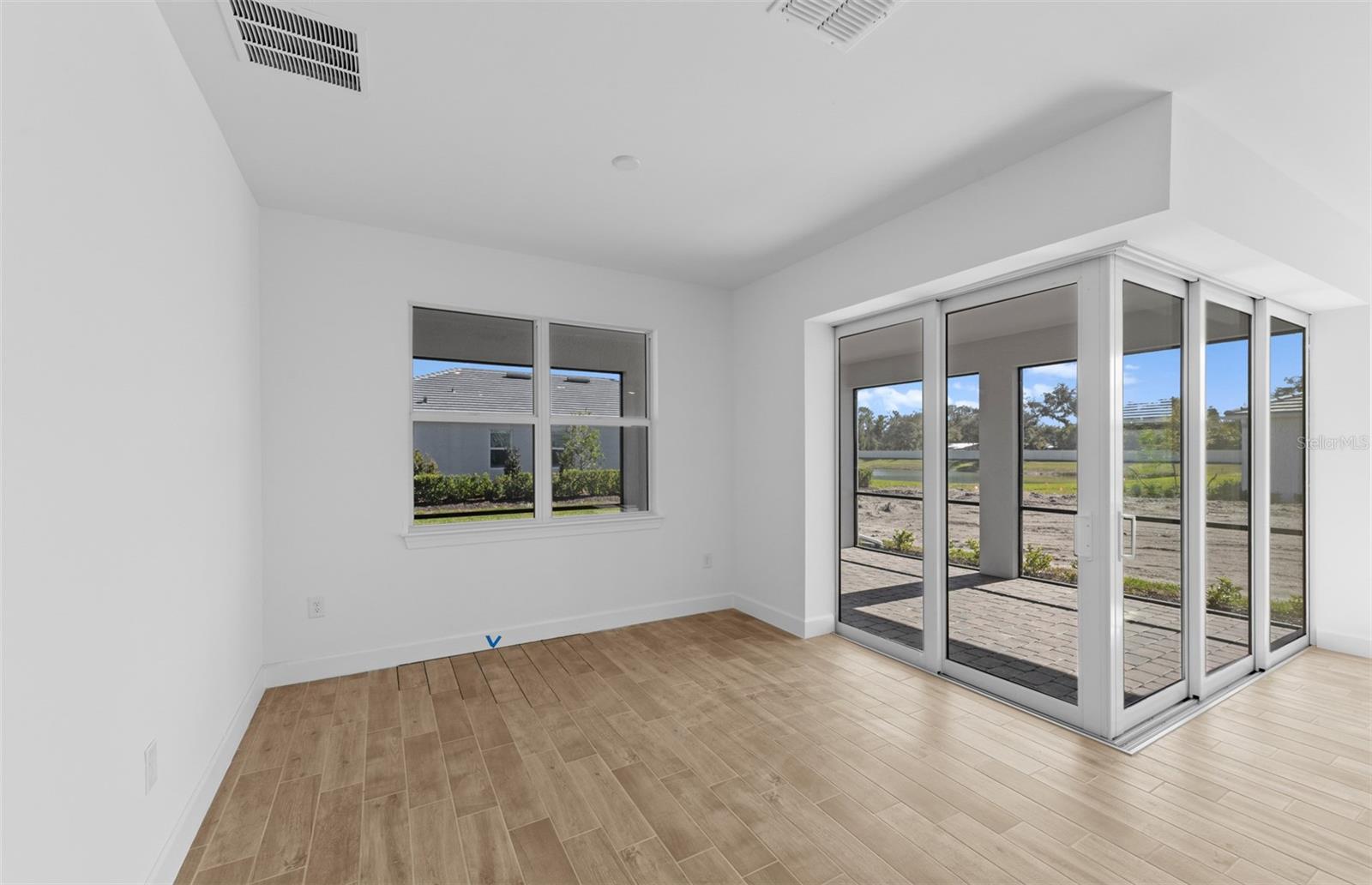 17086 Moonflower Dr Property Photo 16