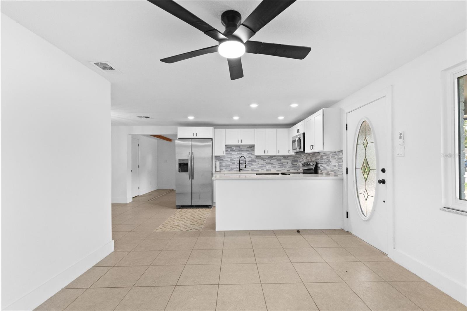 1523 W Broad St Property Photo 5