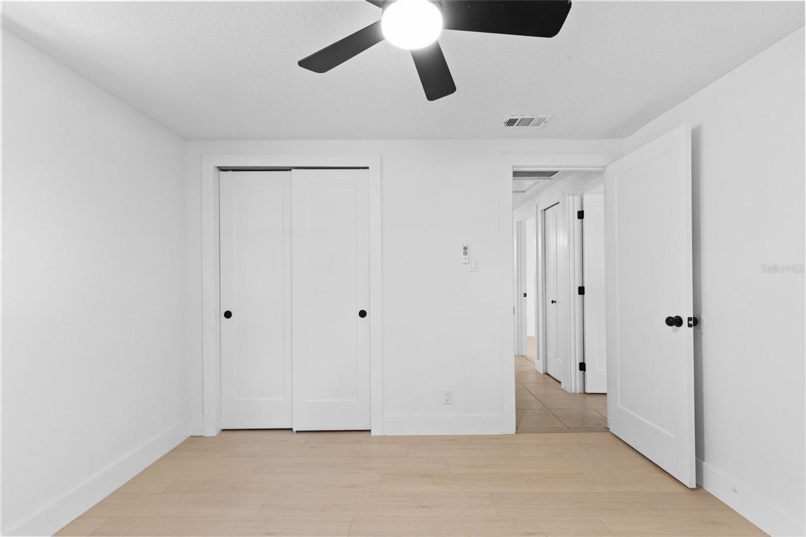 1523 W Broad St Property Photo 27