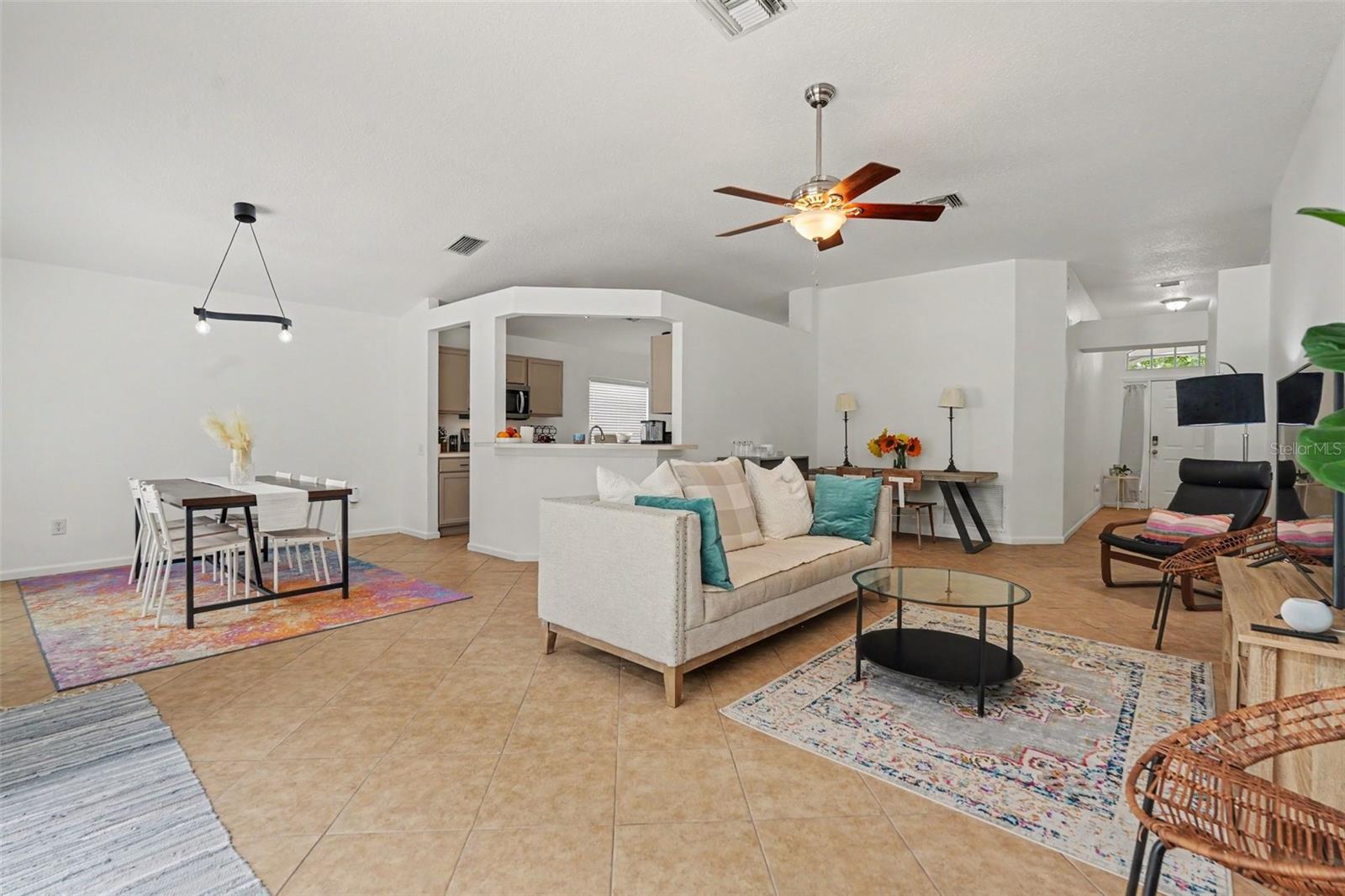 13102 Early Run Ln Property Photo 7