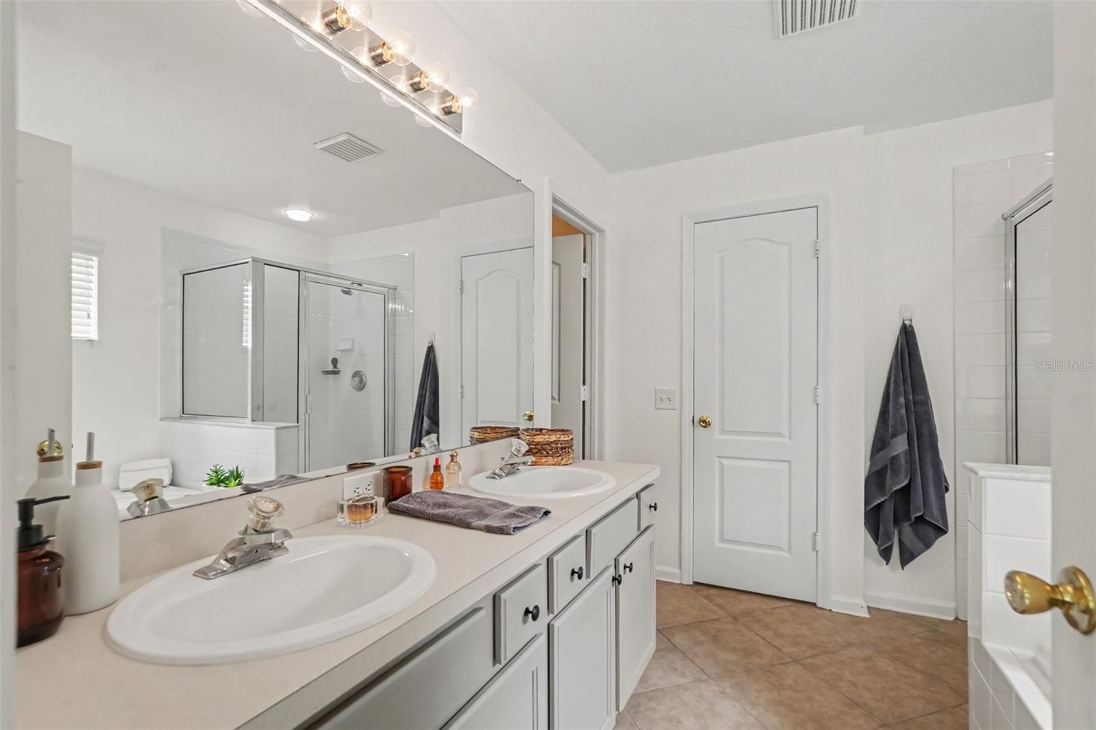 13102 Early Run Ln Property Photo 22