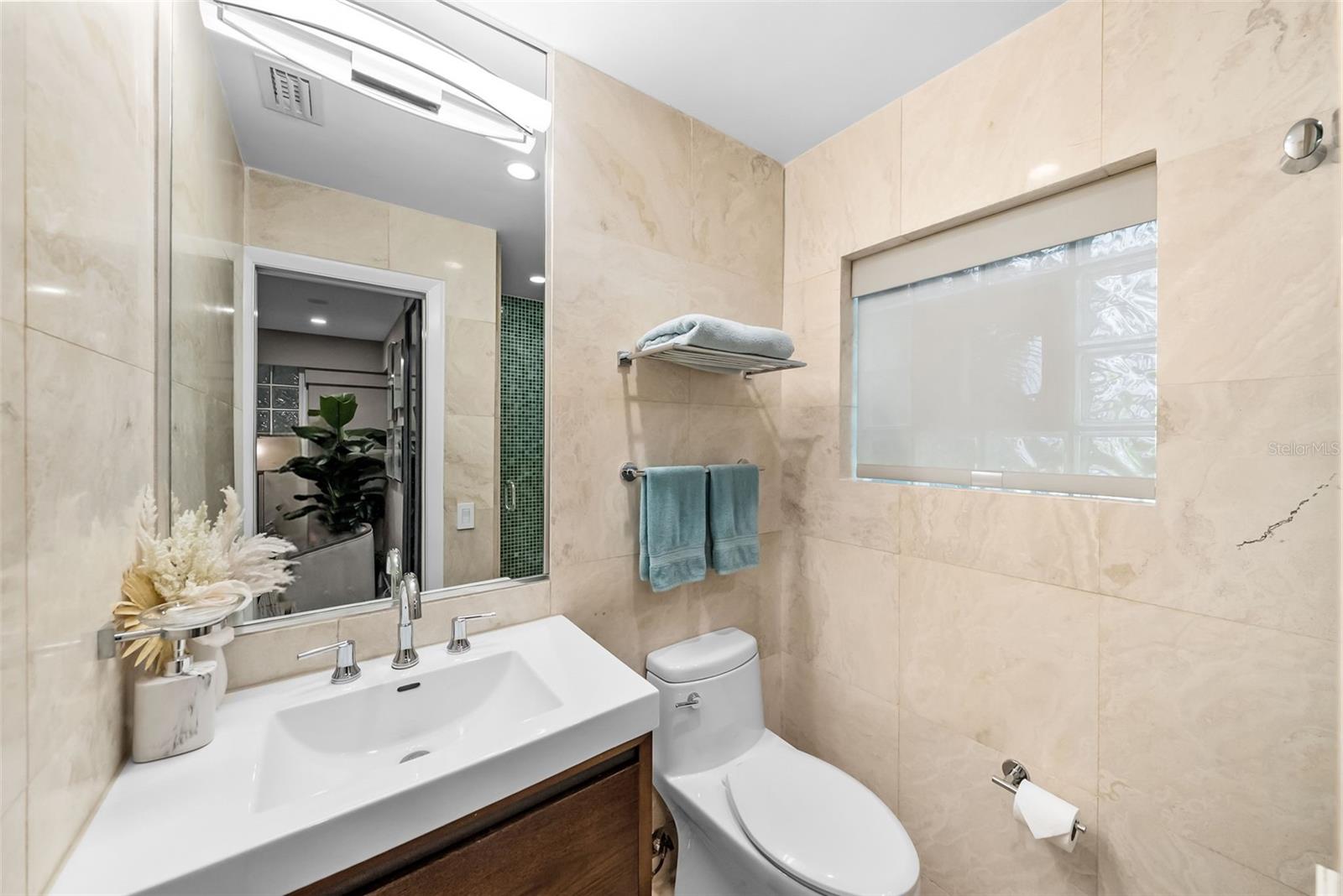 4950 Bayshore Blvd #25d Property Photo 16