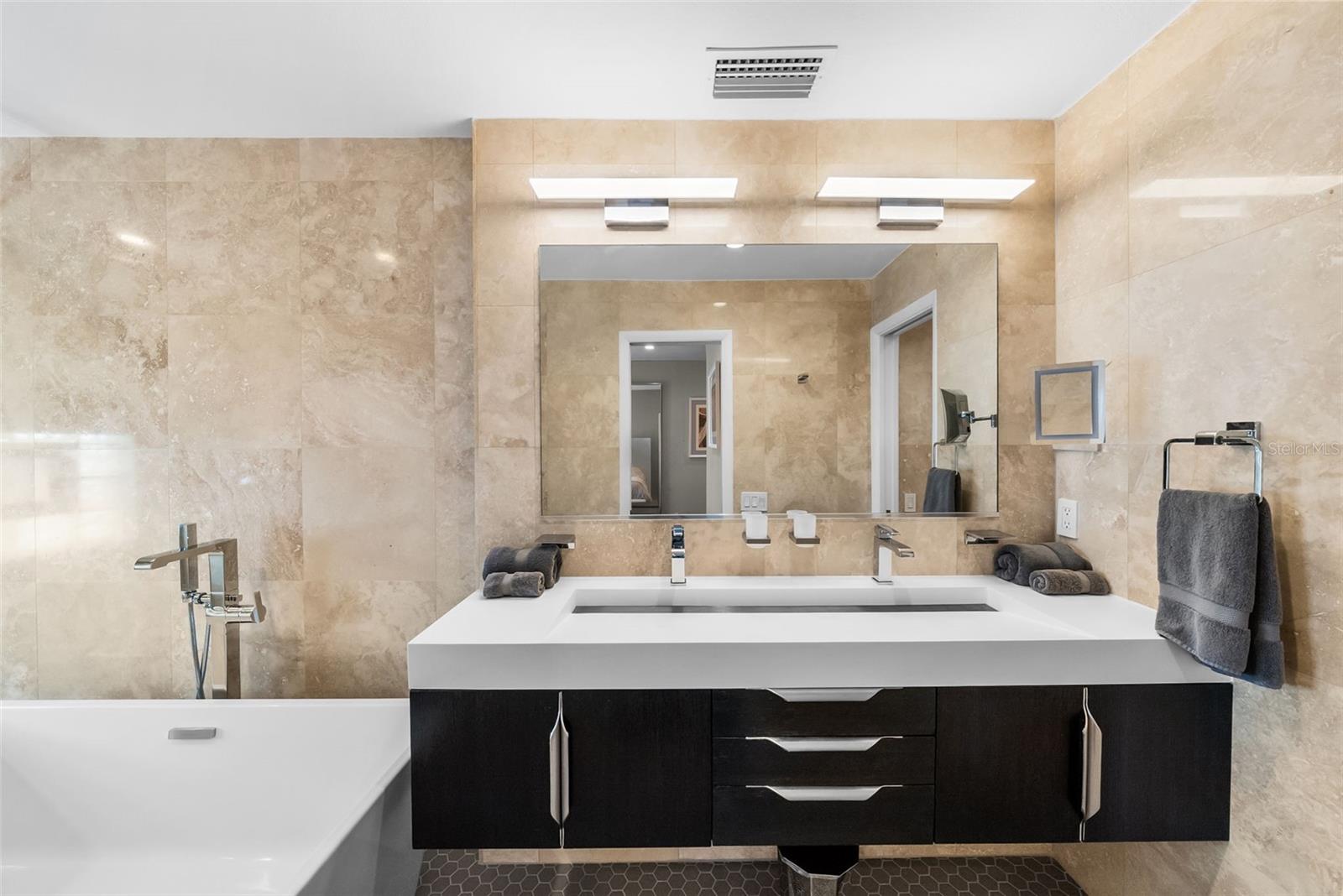 4950 Bayshore Blvd #25d Property Photo 33