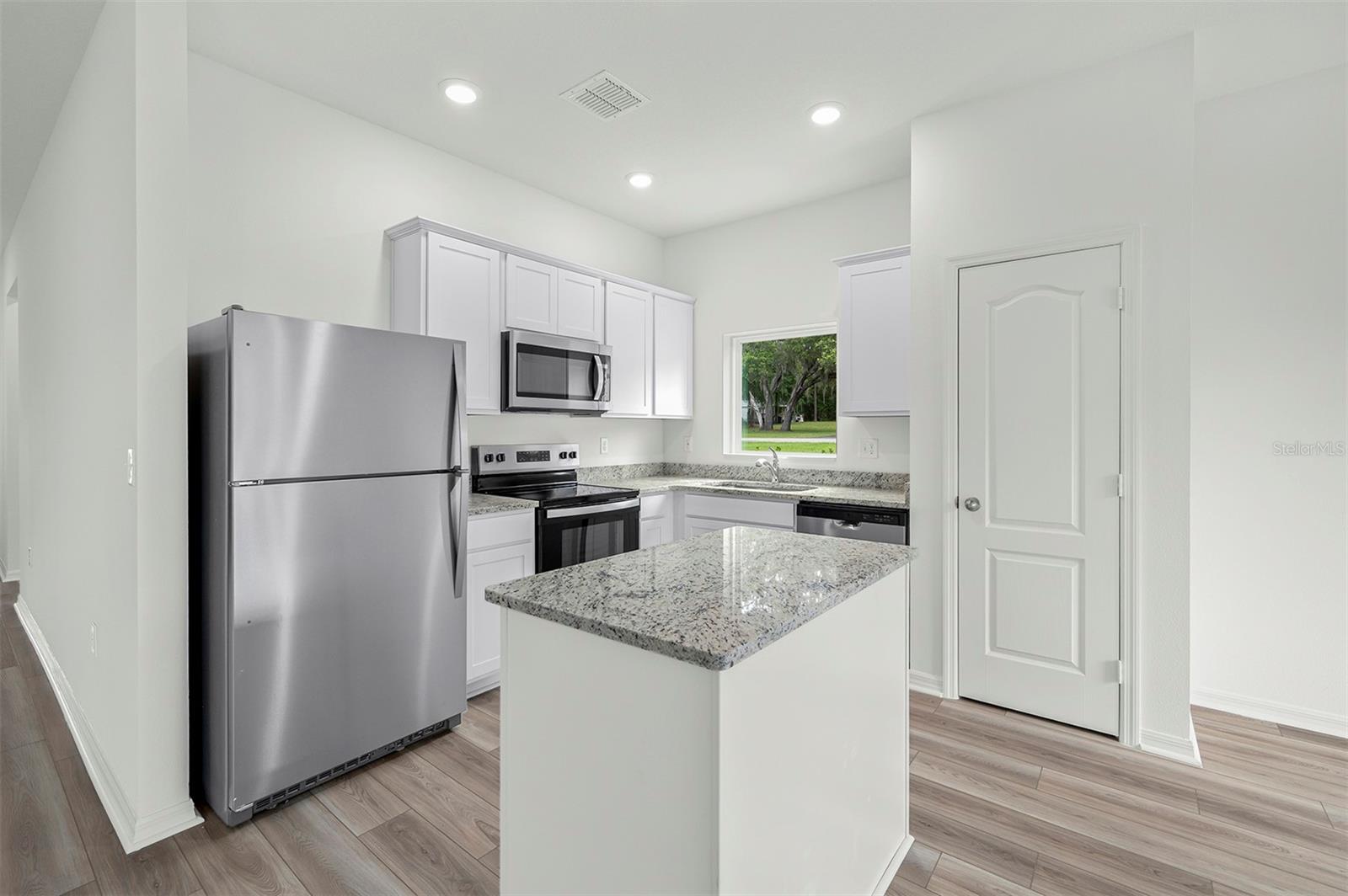 13343 Tula Loop Property Photo 6