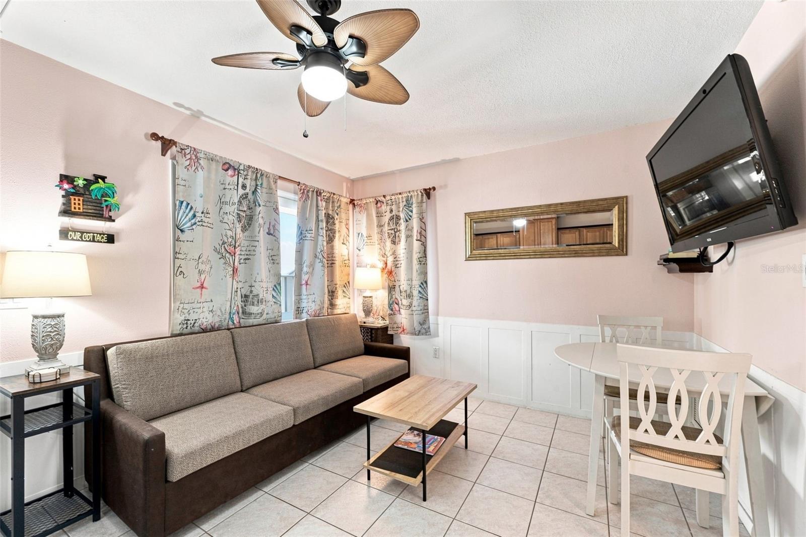 673 Bay Esplanade #109 Property Photo 5