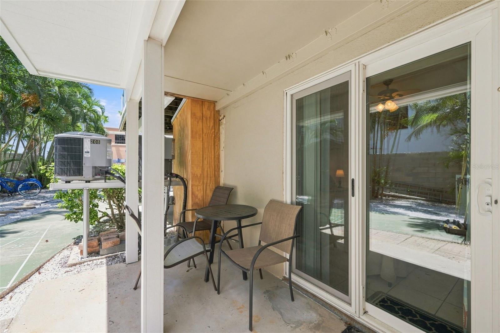 673 Bay Esplanade #109 Property Photo 13