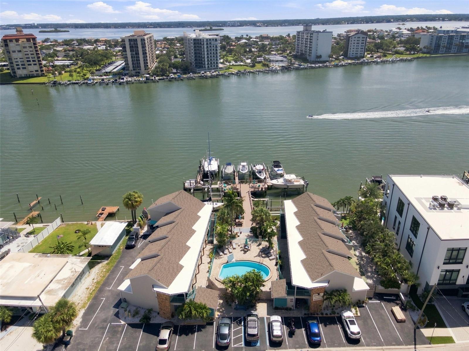673 Bay Esplanade #109 Property Photo 18