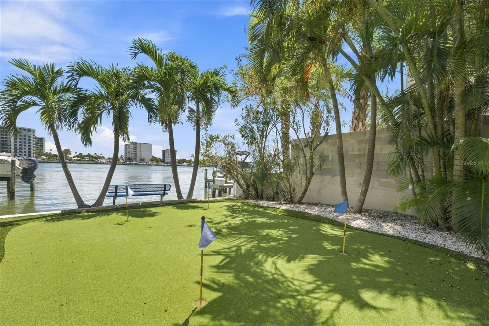 673 Bay Esplanade #109 Property Photo 33