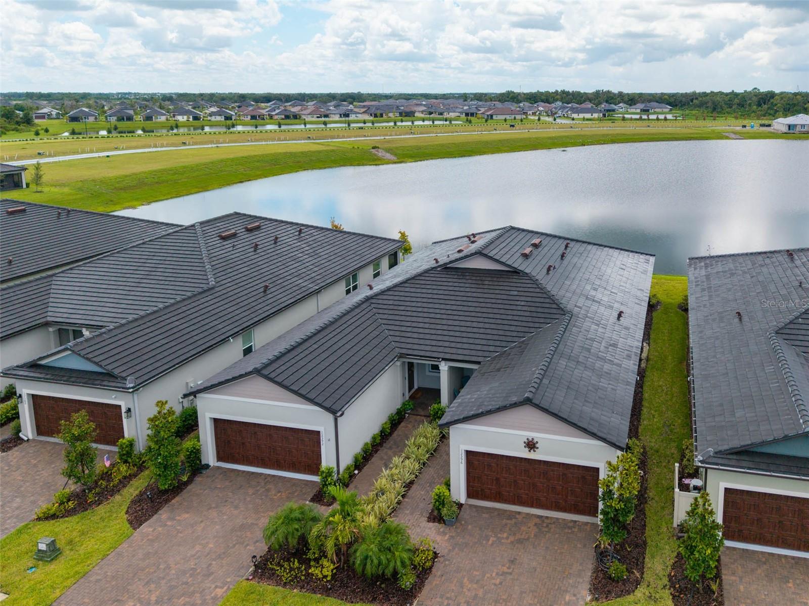 12592 Lily Quartz Loop Property Photo 10