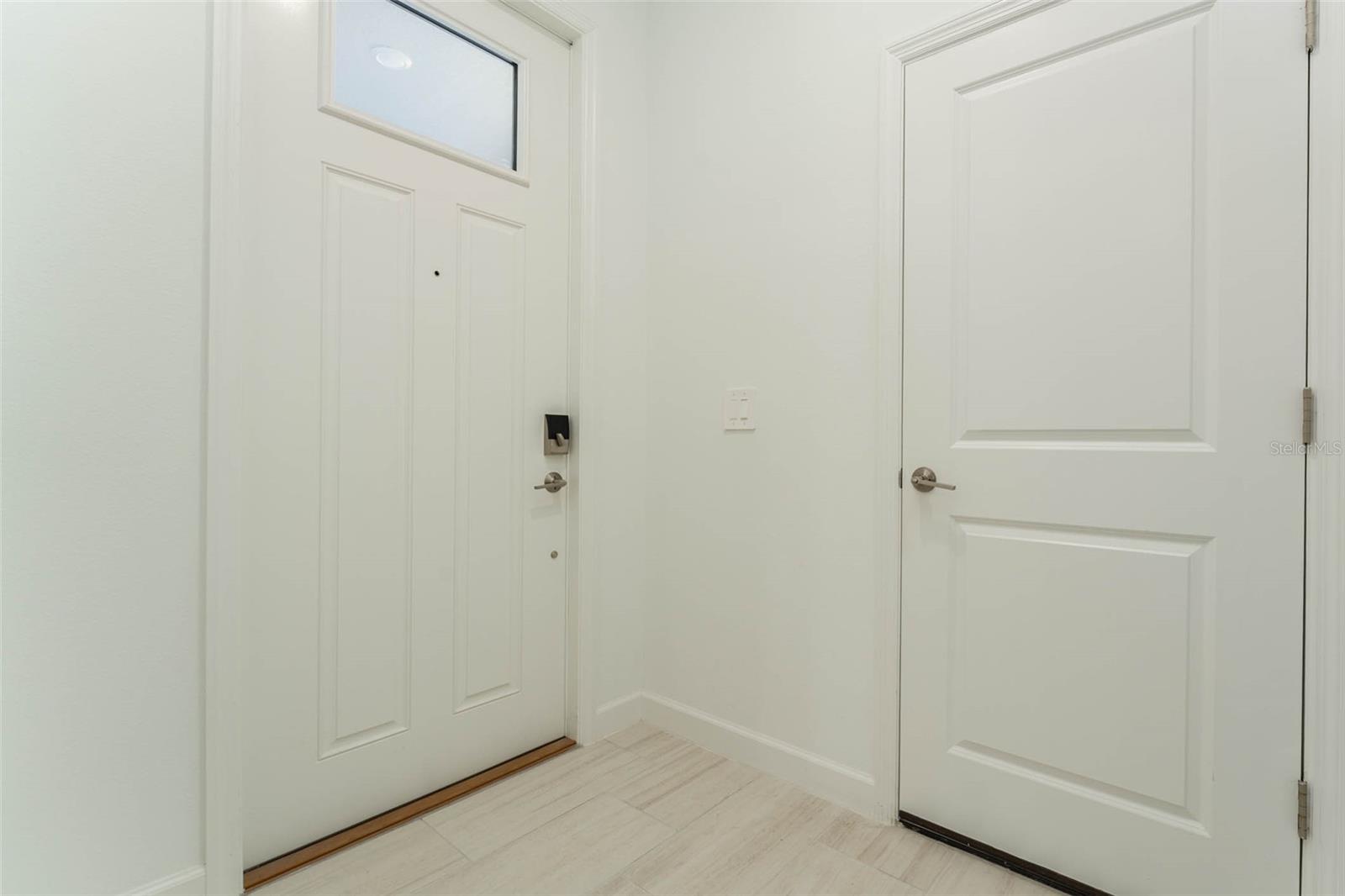 12592 Lily Quartz Loop Property Photo 15