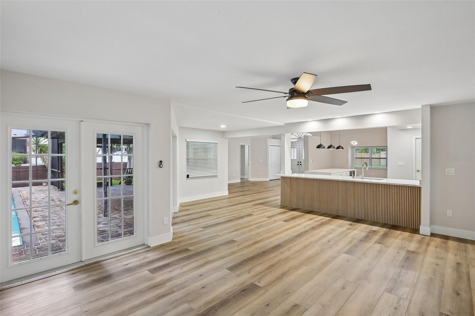 3093 Crest Dr Property Photo 18