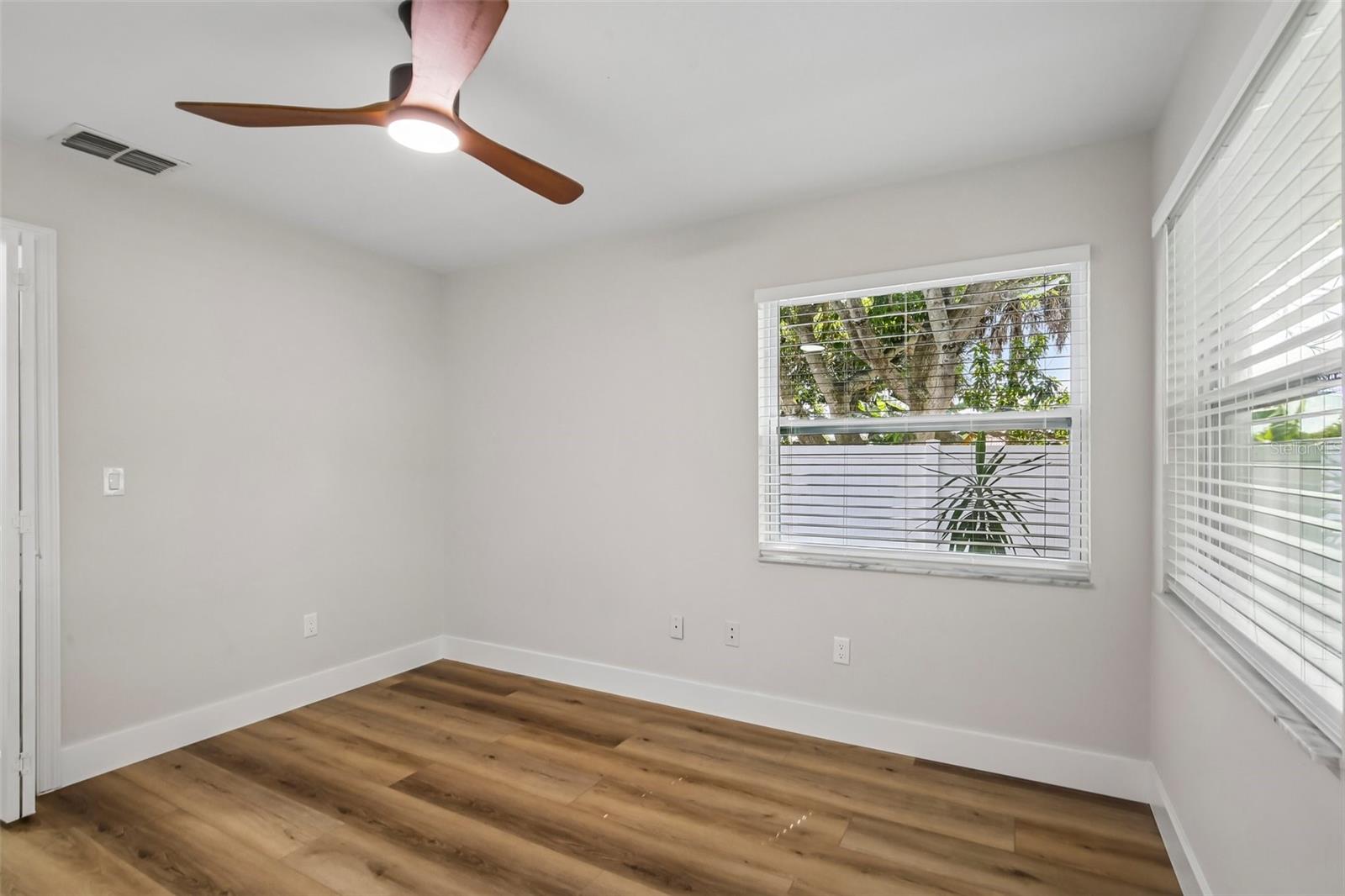3093 Crest Dr Property Photo 38