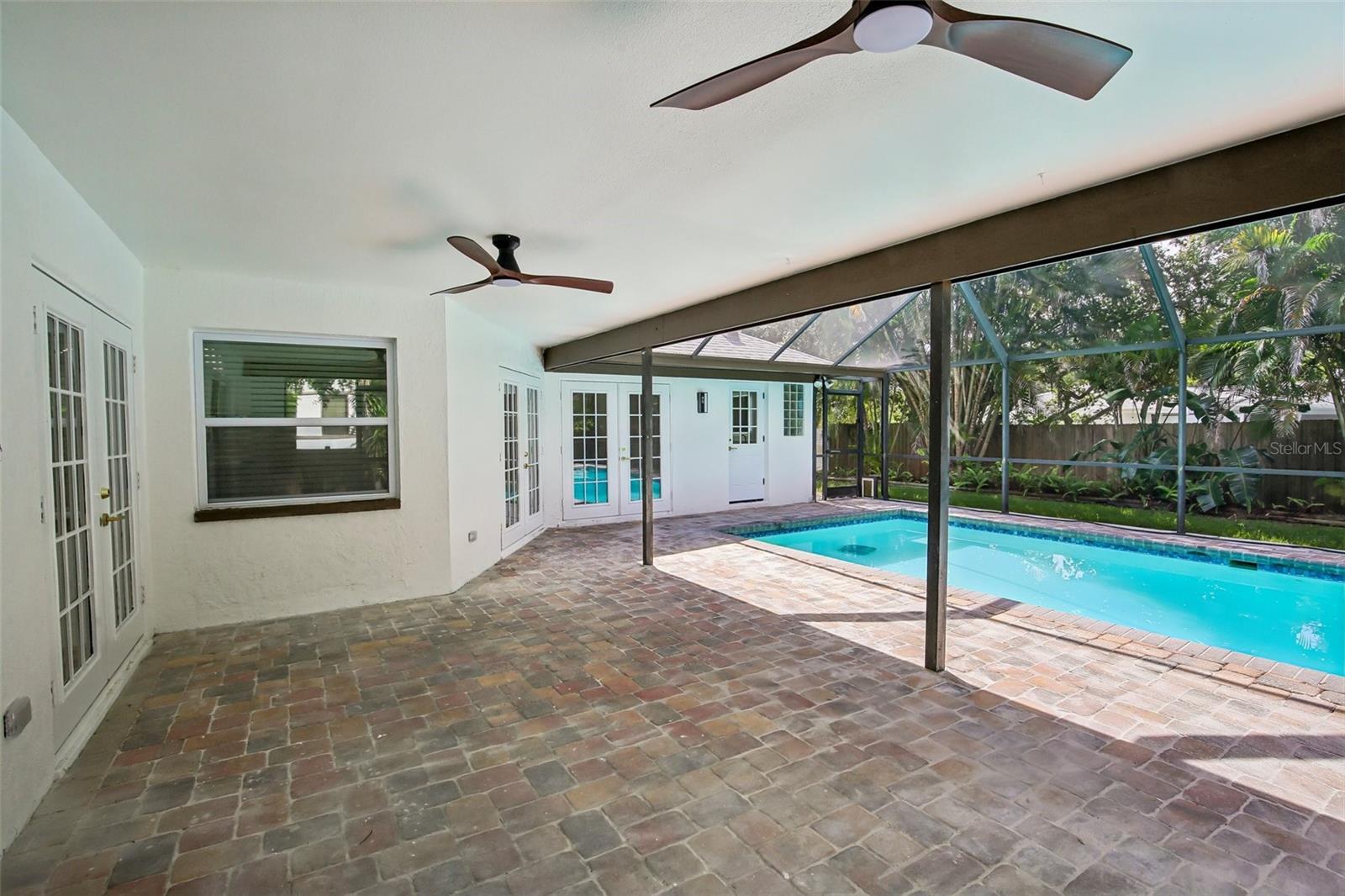 3093 Crest Dr Property Photo 40