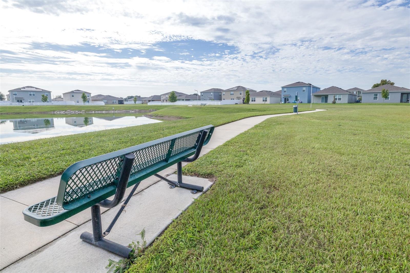 2081 Golden Beak Dr Property Photo 47