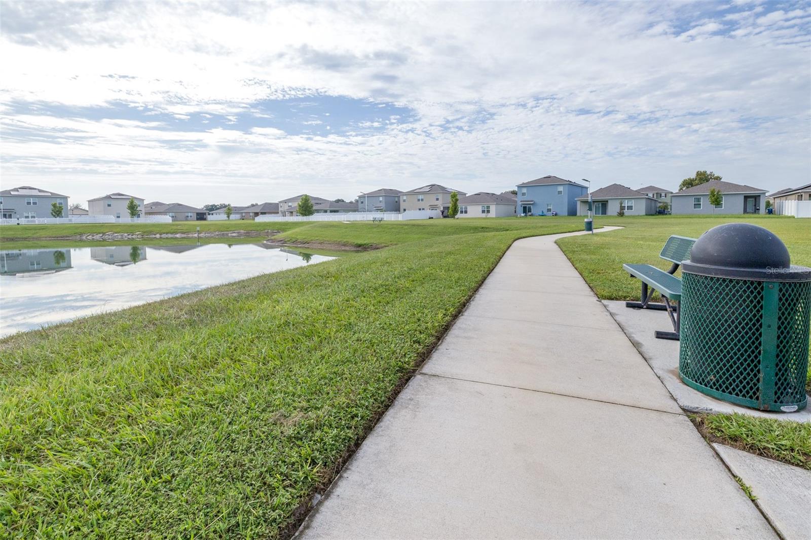 2081 Golden Beak Dr Property Photo 49