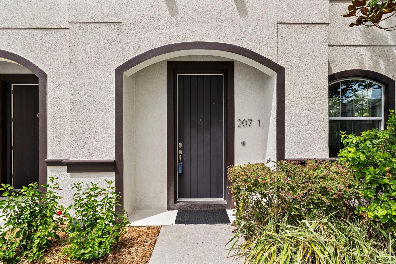 207 S Moody Ave #a Property Photo 2