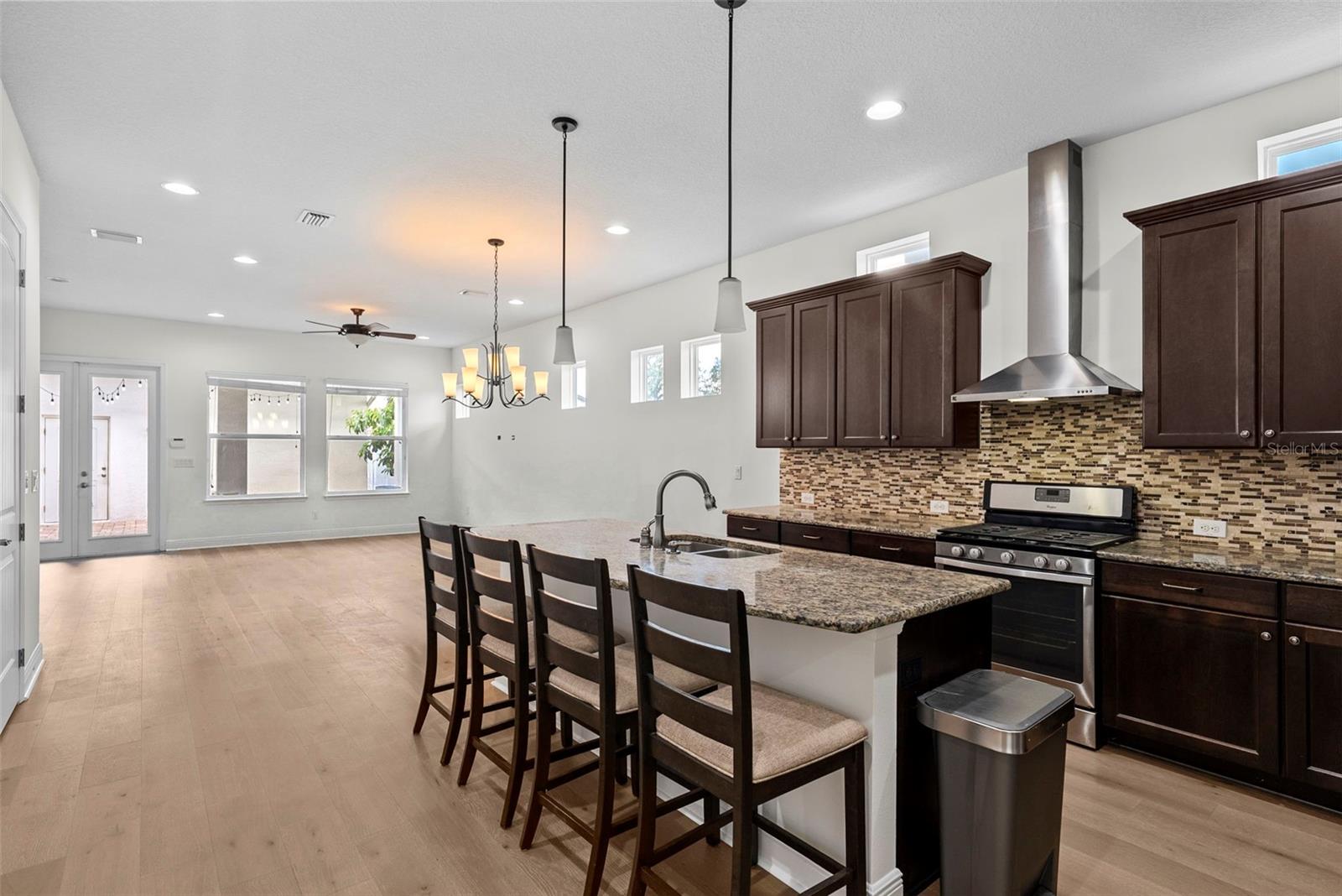 207 S Moody Ave #a Property Photo 8