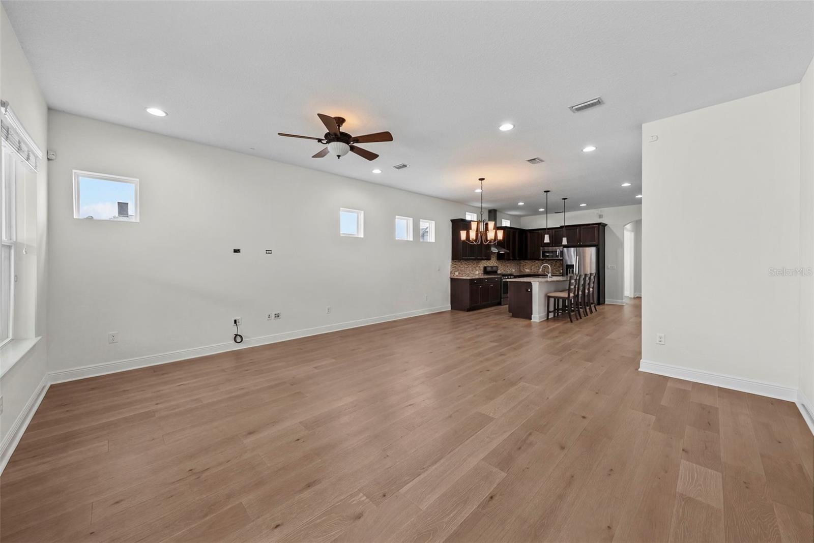 207 S Moody Ave #a Property Photo 14