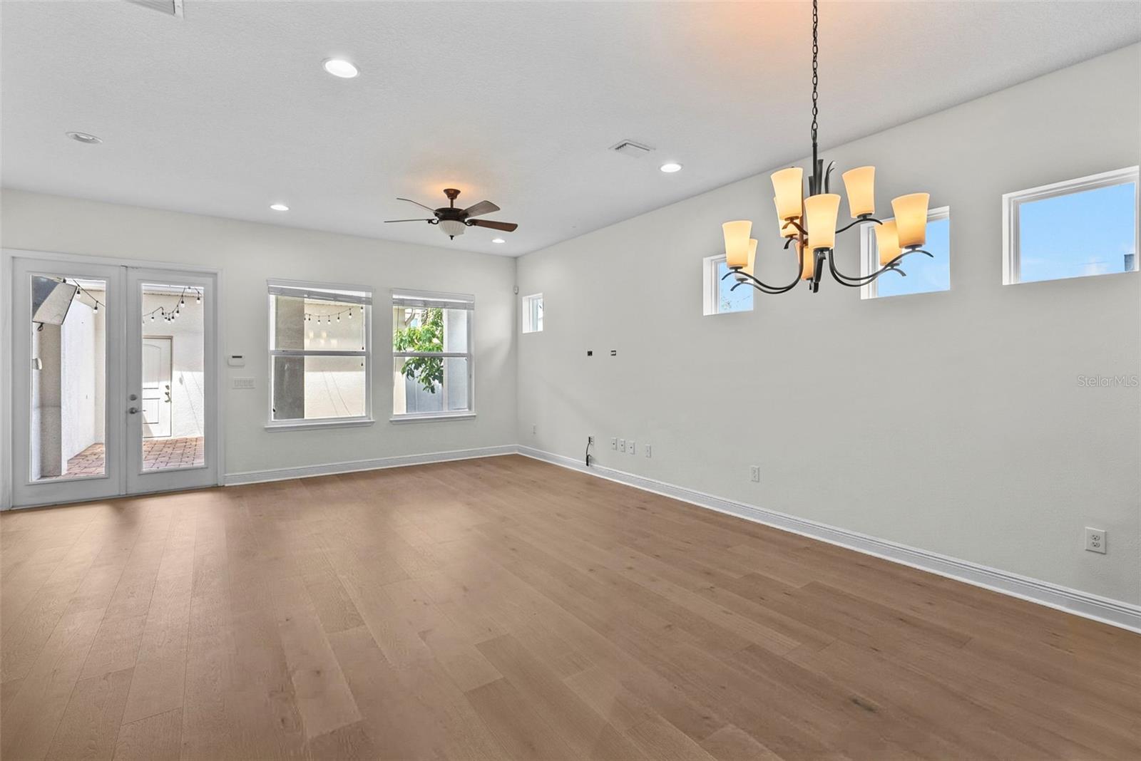 207 S Moody Ave #a Property Photo 18